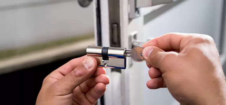 Emergency Locksmith for House East Lake